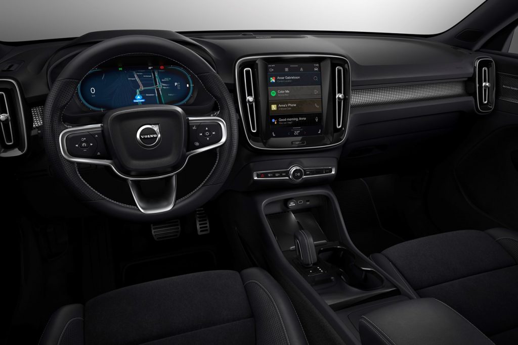 Volvo XC40 Recharge interior