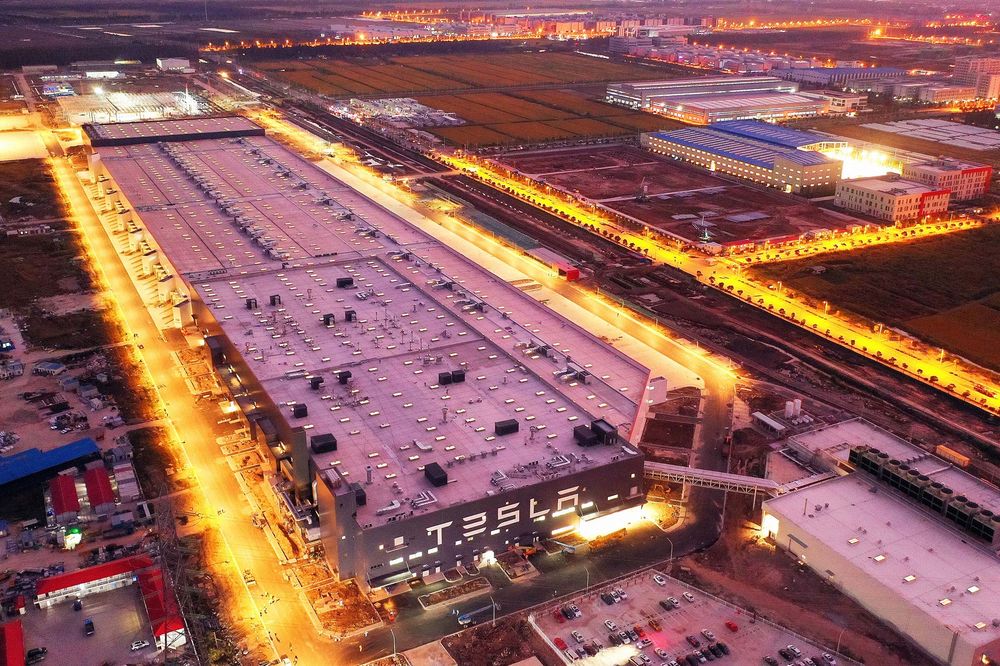 Giga Shanghai Resumes Production After Two Day Shutdown Drive Tesla