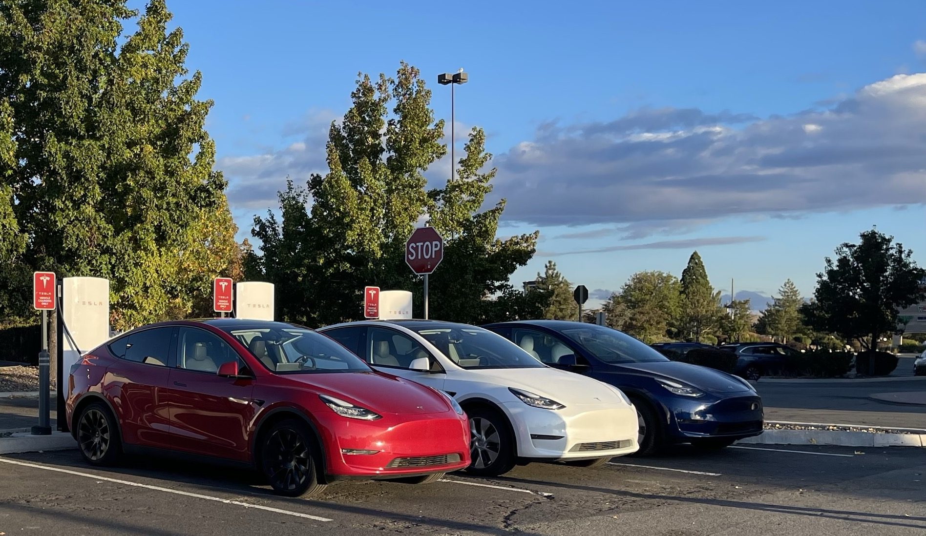 Tesla Opens First V Supercharger In The Us As Network Grows To Over