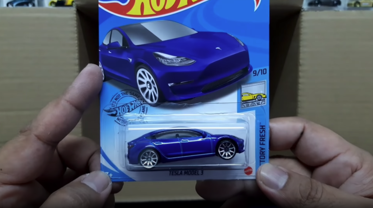 Hot wheels tesla sale model 3 black