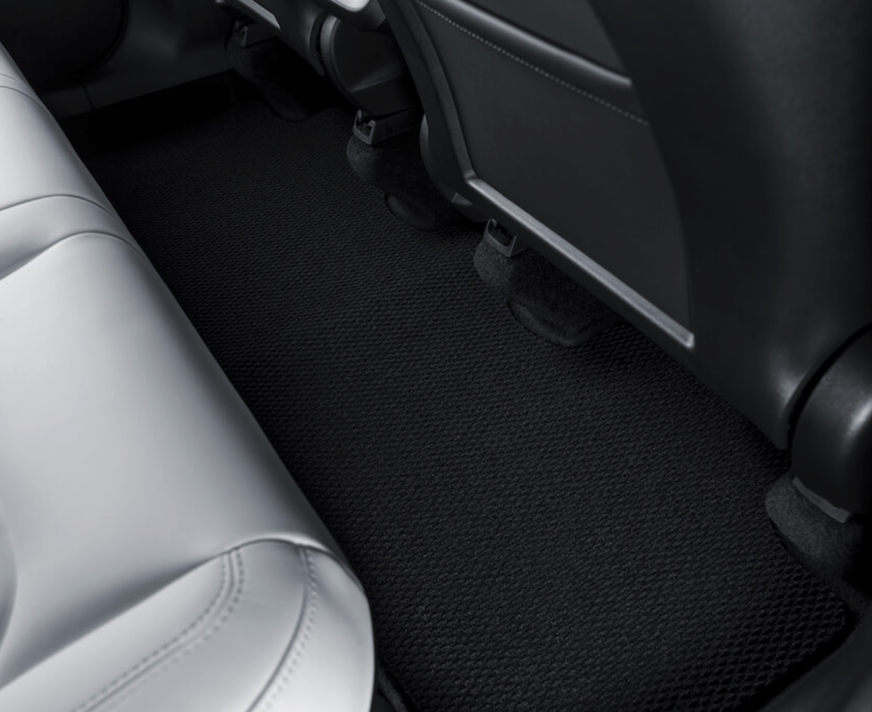 Rugged Textile Floor Mat Review : r/TeslaLounge