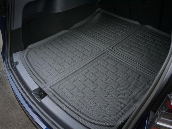 Tesla Model Y All-Weather 3D MAXpider Floor Mats and Liners