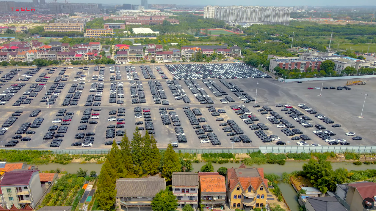 First shipment of Tesla Model 3 Highlands destined for Europe spotted in  China - Drive Tesla