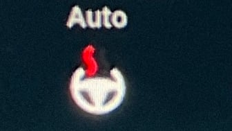 Tesla heated steering wheel to gain auto and manual temperature settings in  future software update - Drive Tesla