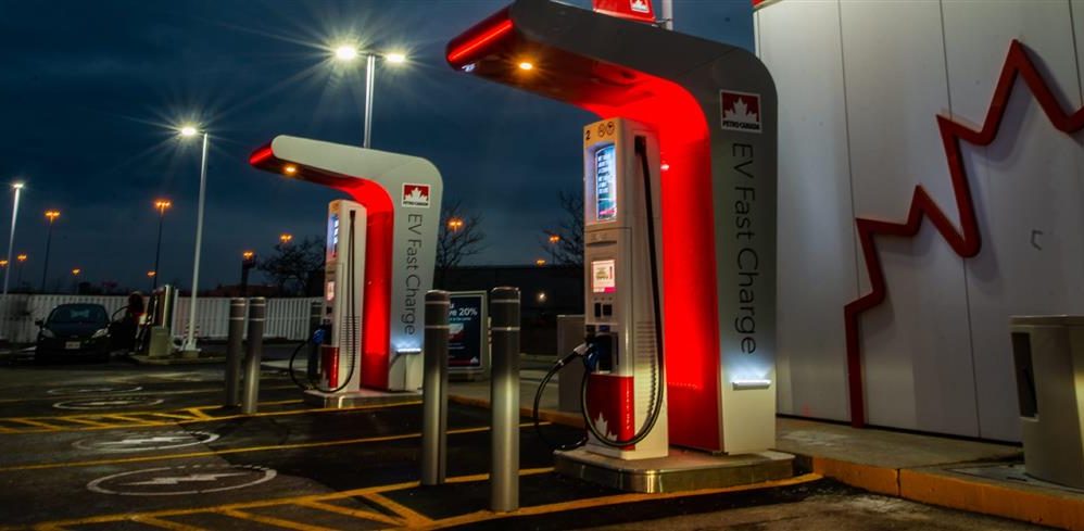 Petro-Canada fast charger DC in Milton Ontartio