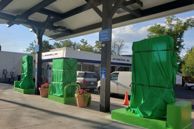 RS Automotive Charging Station