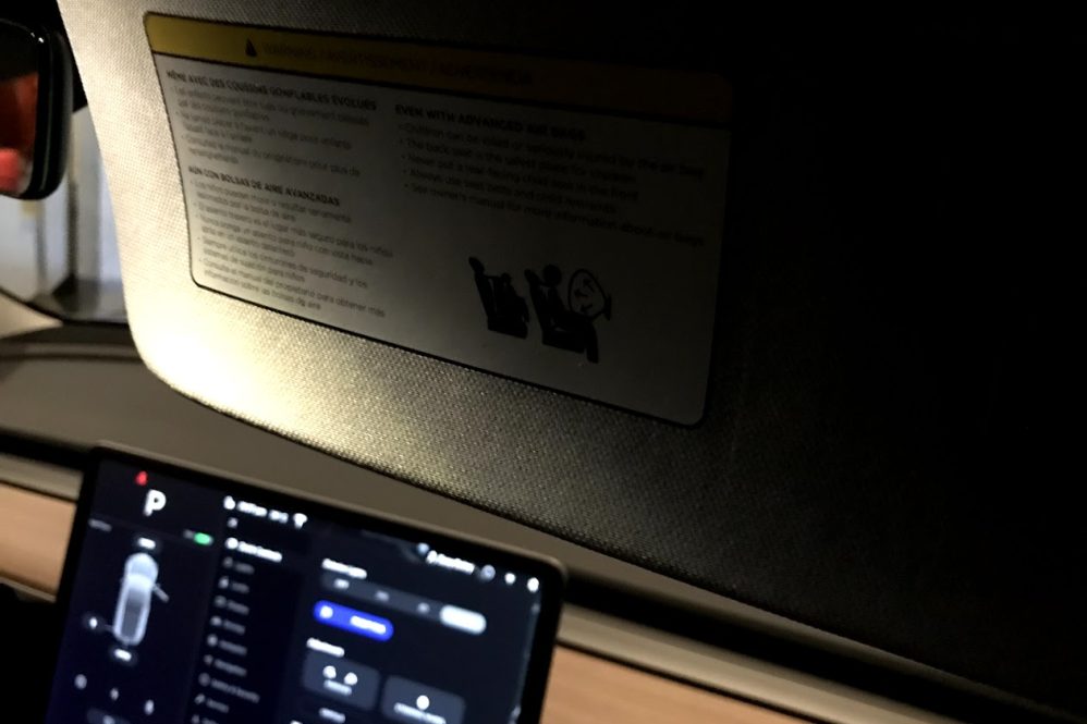 Tesla Model 3 airbag sticker visor