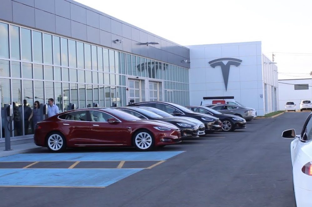 Tesla Service Center