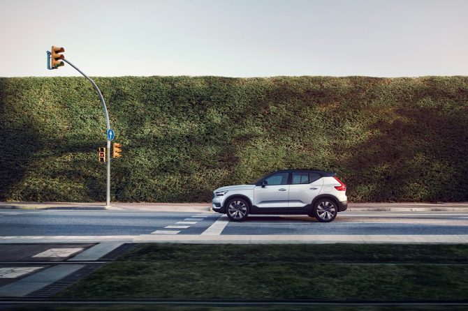 Volvo XC40 Recharge 4