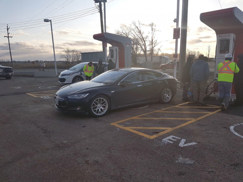 Brandon Manitoba Petro Canada EV Charger