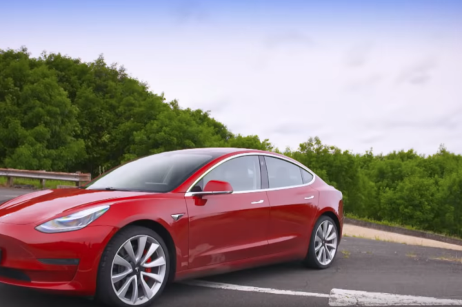 Fifth Gear Model 3 Performance cover