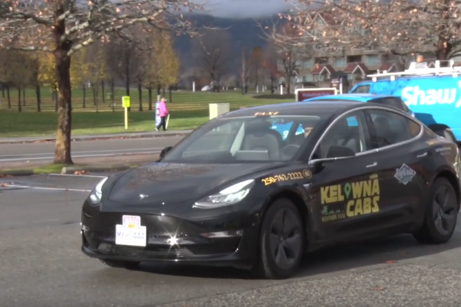 Kelowna Cabs Tesla
