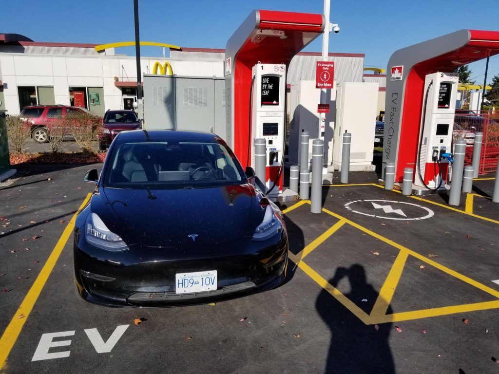 Second PetroCanada EV charger opens on Vancouver Island, marking a