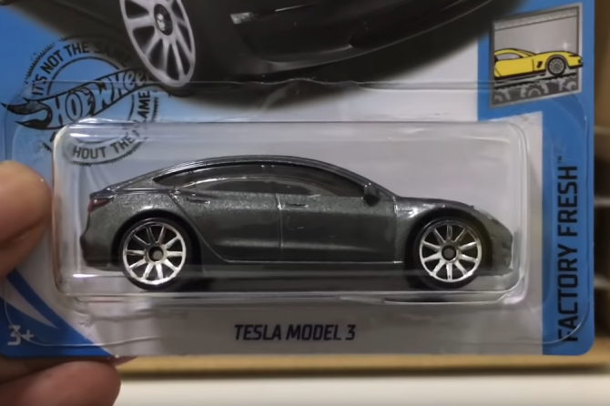 Hot Wheel Tesla Model 3 side