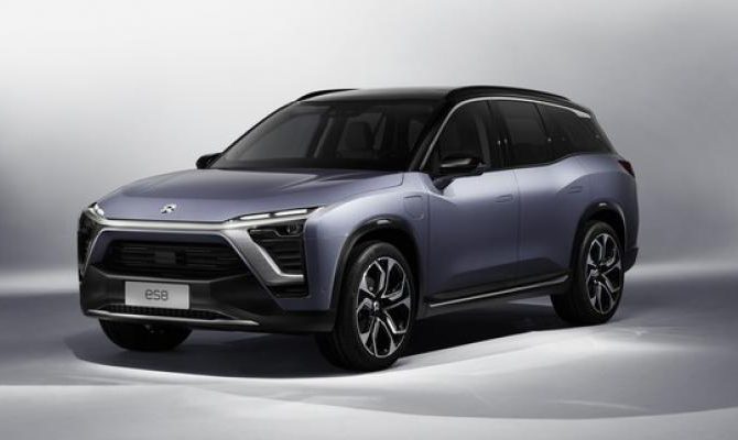 Nio ES8