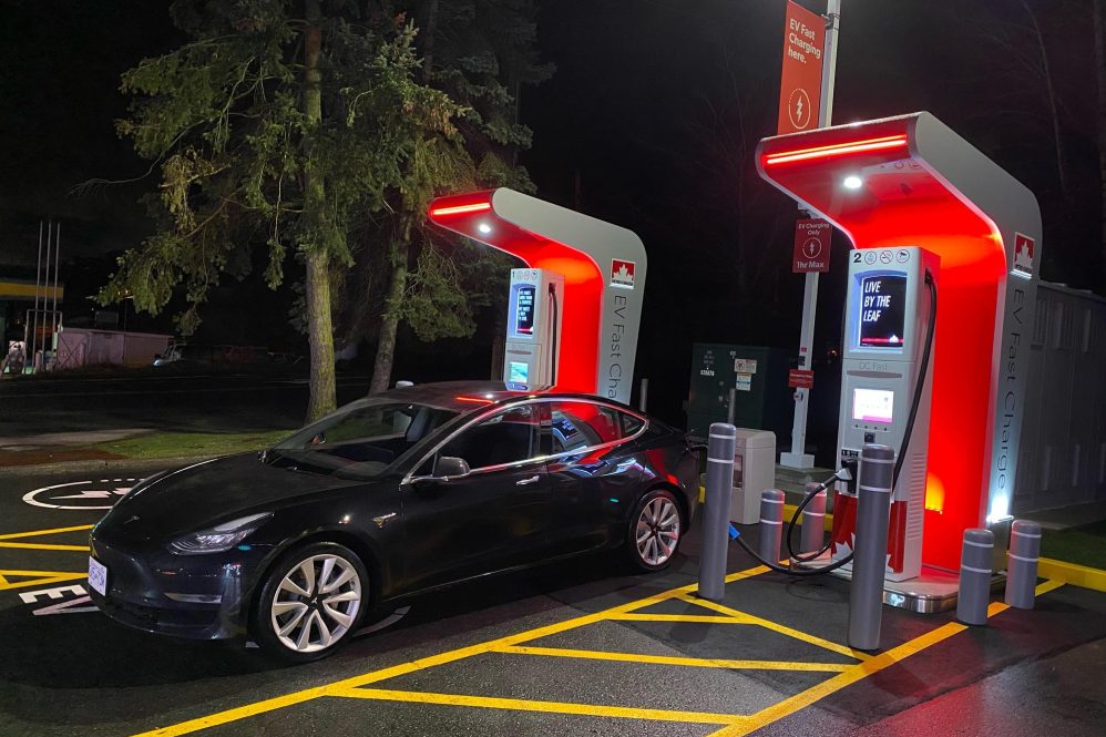 Petro-Canada Fast Charger Elk Lake