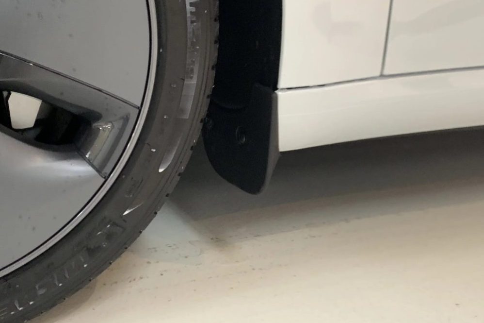 Tesla Model 3 mud flap and splash guards 5