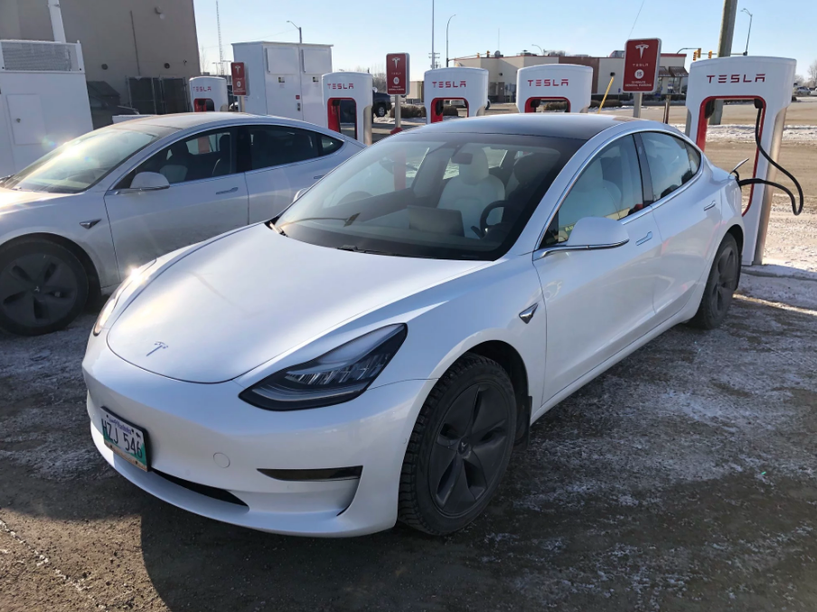 Tesla Supercharger Portage la Prairie Manitoba