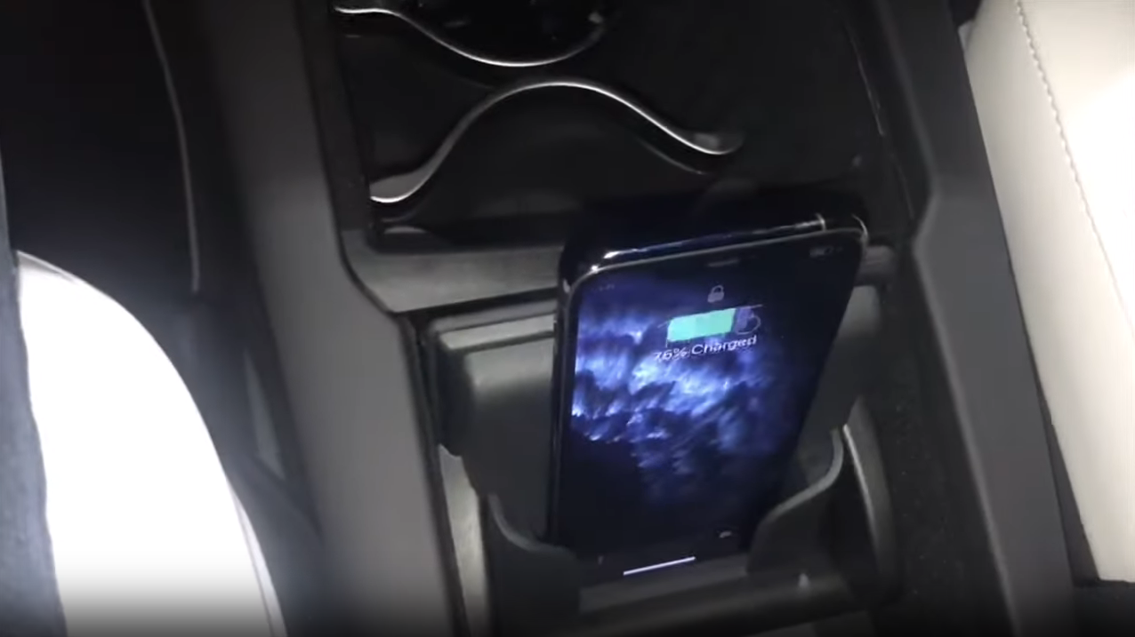 Here Is Teslas New Wireless Charger For The Model X And S In Action Video Drive Tesla 6639