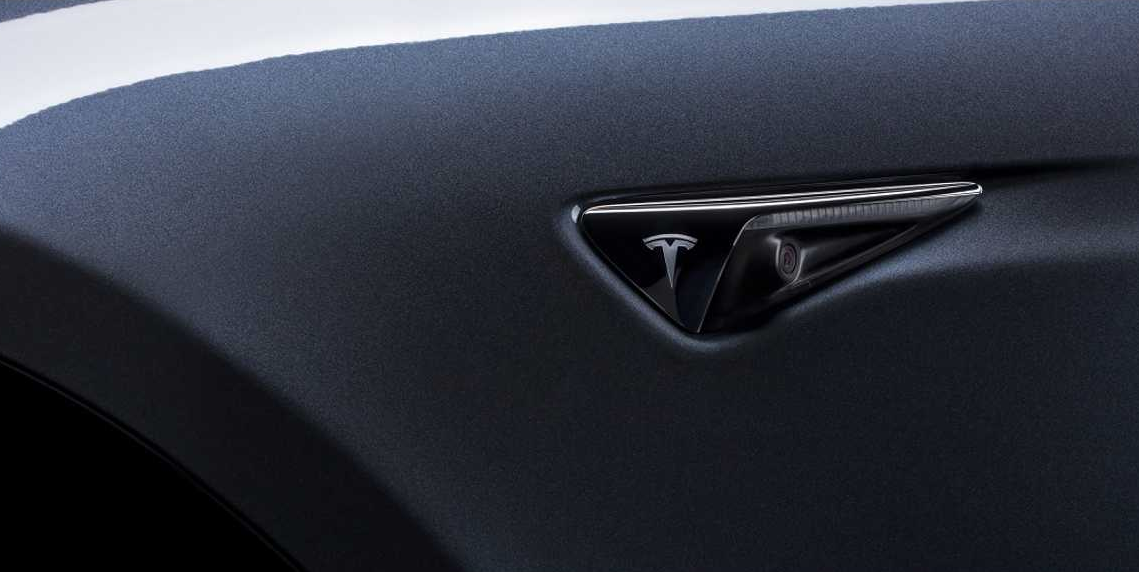 Tesla Model 3 side repeater camera
