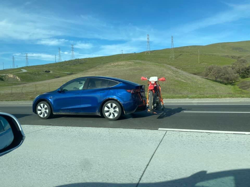 tesla hitch bike rack