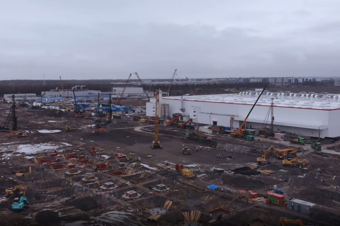 Tesla Giga Shanghai construction update