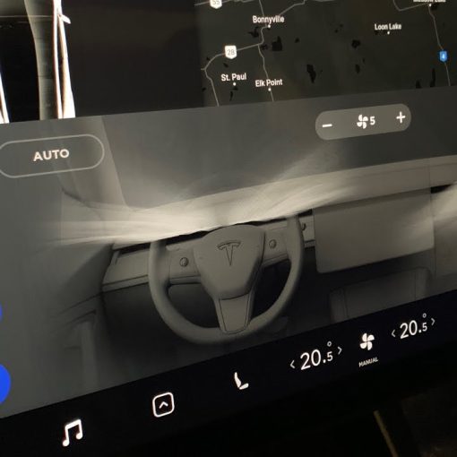 Tesla Model 3 dual zone climate control