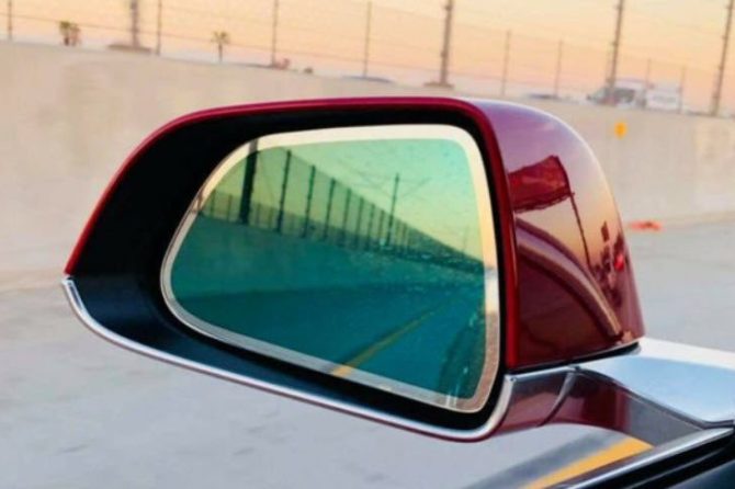 Auto Dimming Side Mirror Tesla Model 3