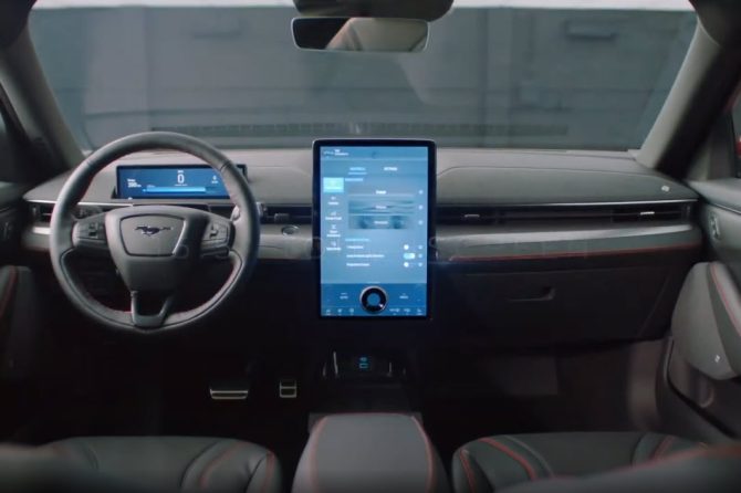 Ford Mustang Mach-E interior display 4