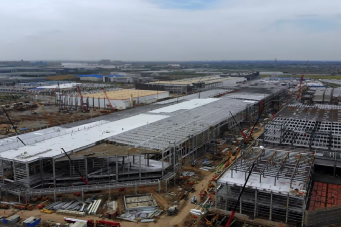 Giga Shanghai Phase 2 construction