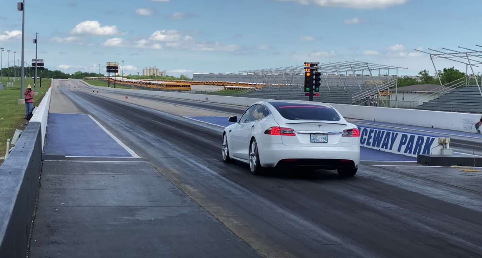 Tesla Model S quarter mile record Tesla Model S quarter mile record