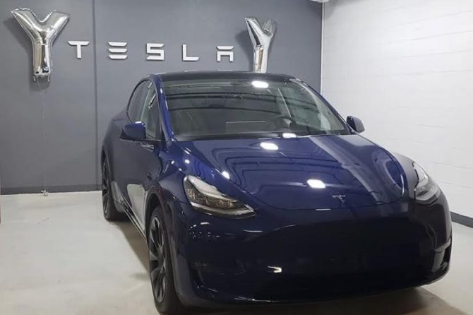 Model Y delivery Vancouver 4