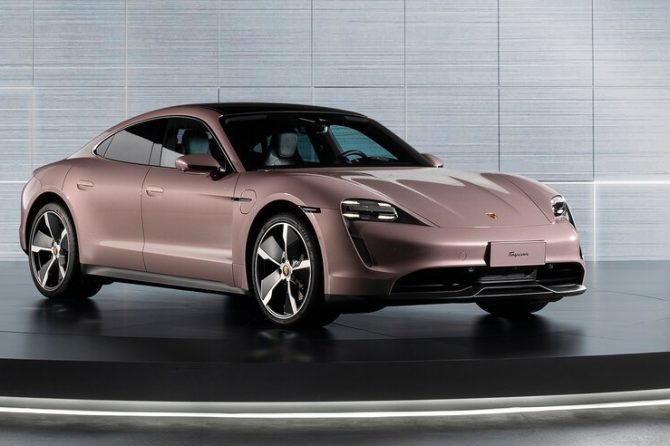 Porsche-Taycan-2