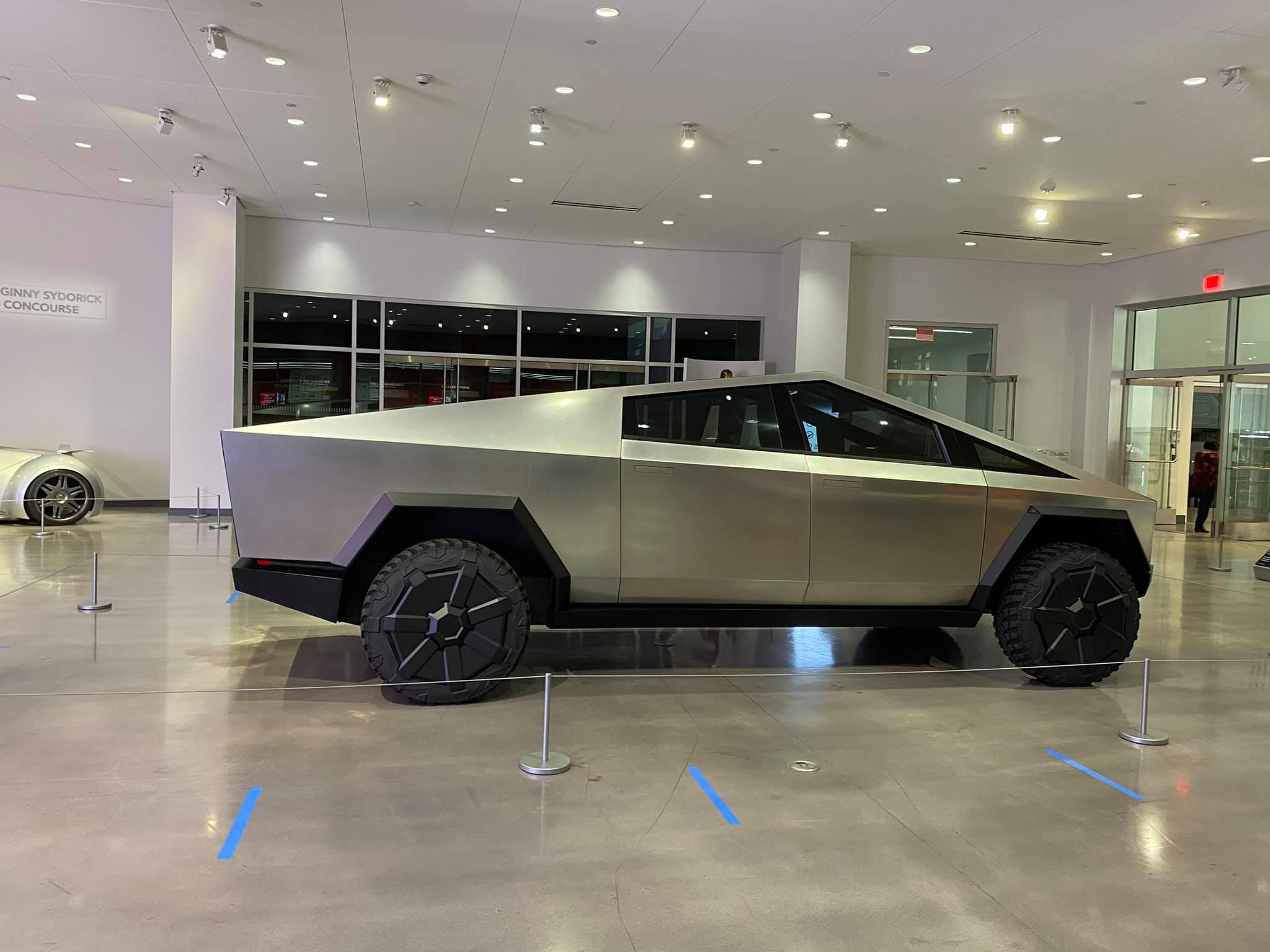 Tesla Cybertruck Petersen Museum 2