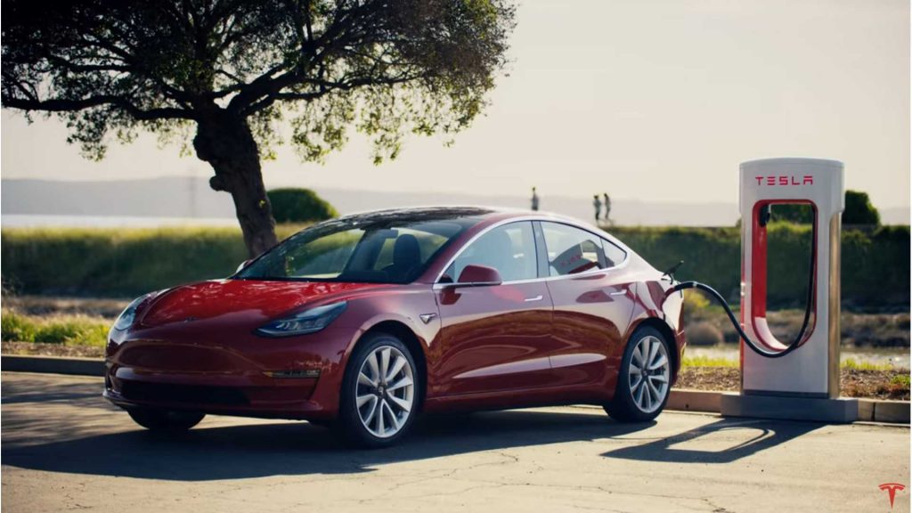 Tesla Model 3 Supercharger