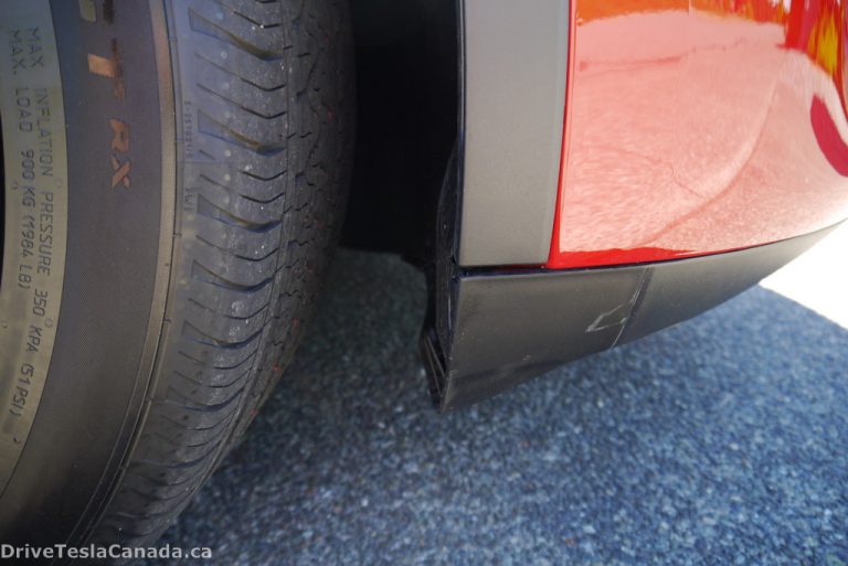 Comprehensive look at the build quality of one of the first Tesla Model