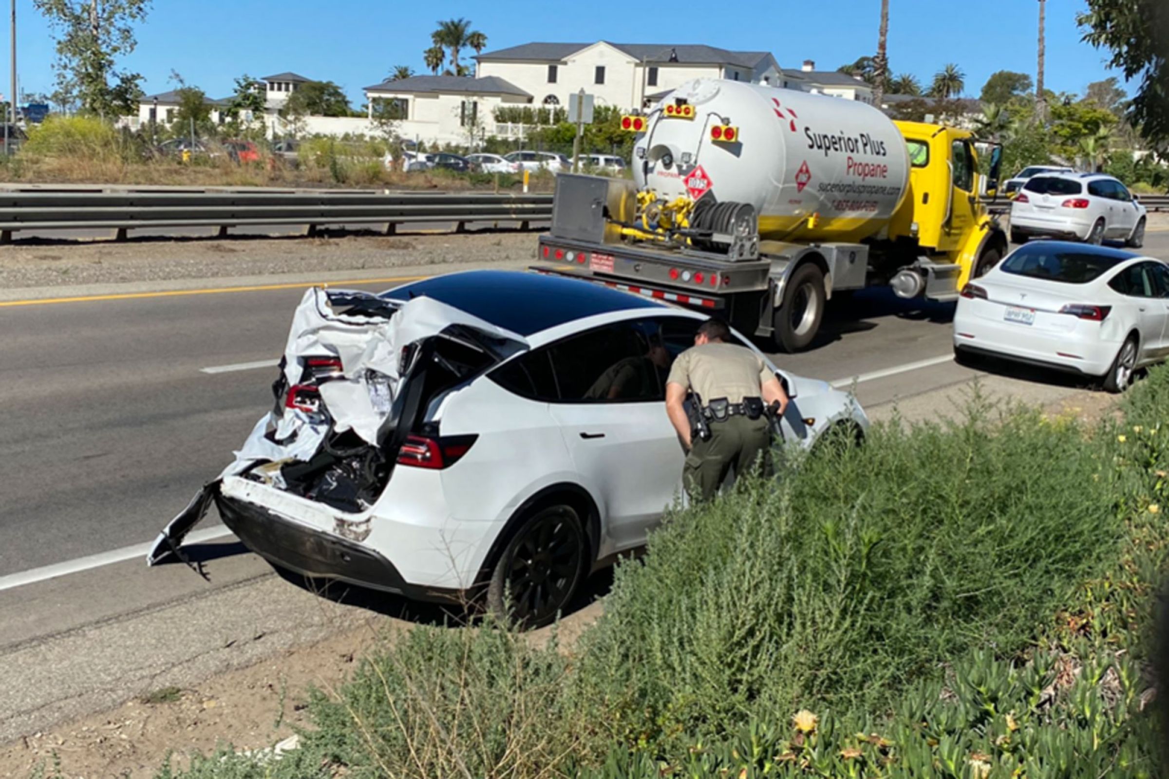 First totalled Model Y? New Tesla SUV severely damaged in rear-end