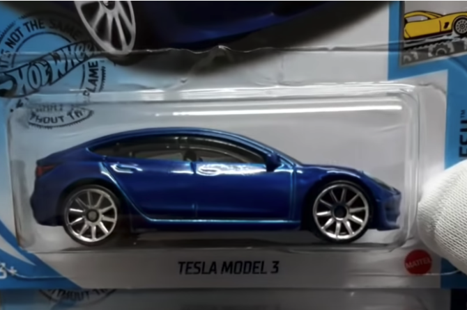 Blue Tesla Model 3 Hot Wheels close up