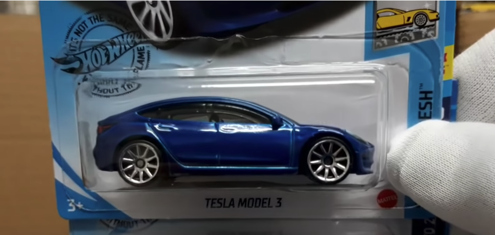 Blue Tesla Model 3 Hot Wheels close up