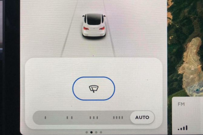 Model 3 wipers touchscreen