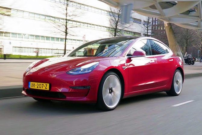 Tesla_Model_3-Europe