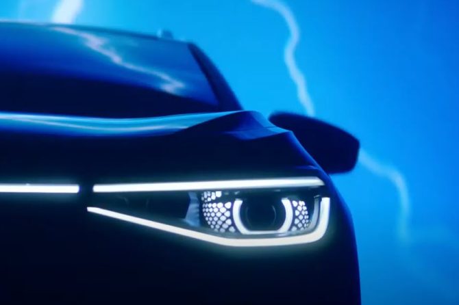 VW ID4 headlights