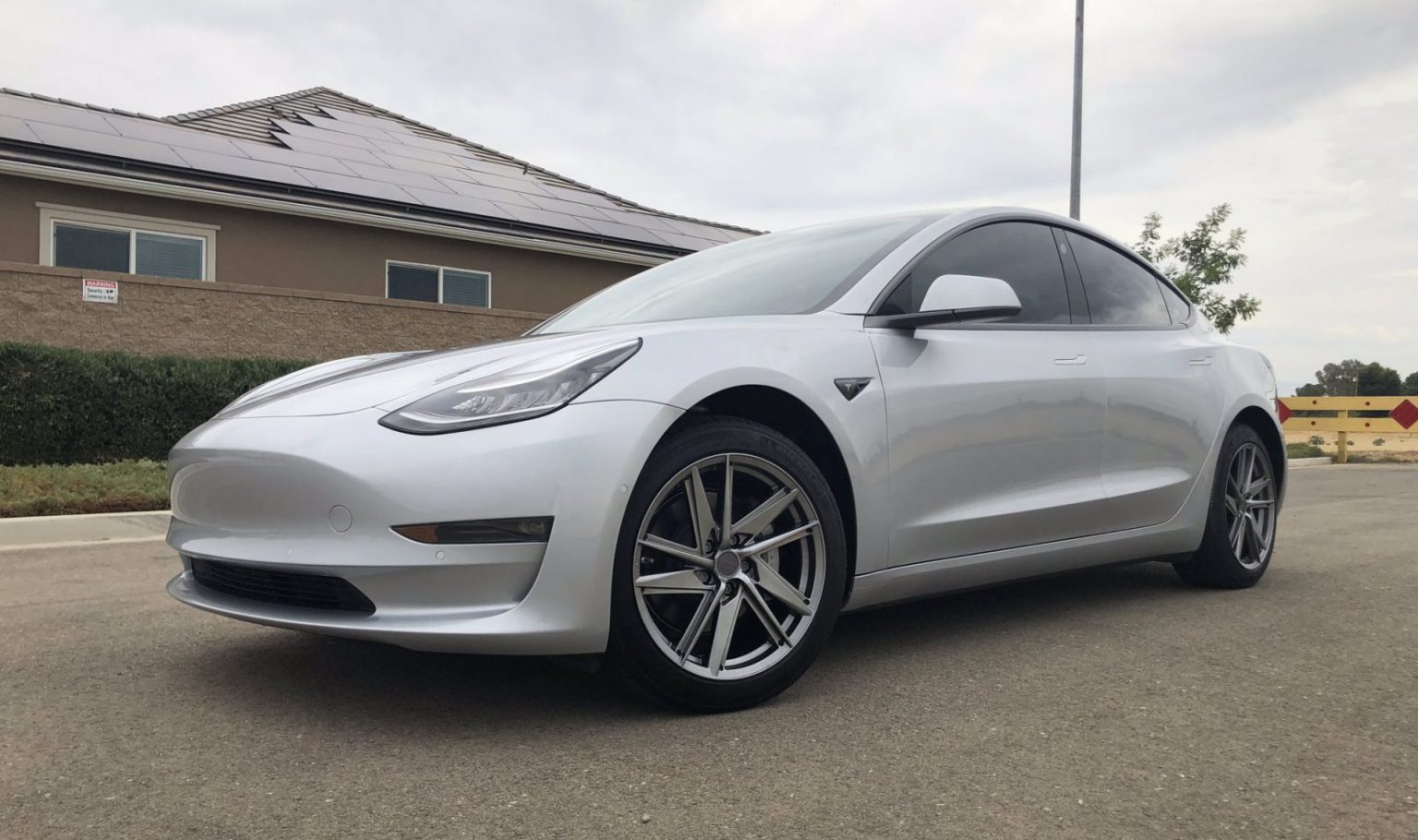 Exclusive Tesla winter wheel & tire deal with 1010Tires Deal extended to November 7! Drive Exclusive Tesla winter wheel & tire deal with 1010Tires Deal extended to November 7! Drive