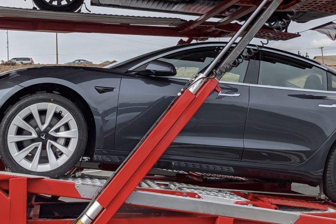 New Tesla Model 3 Stiletto wheels