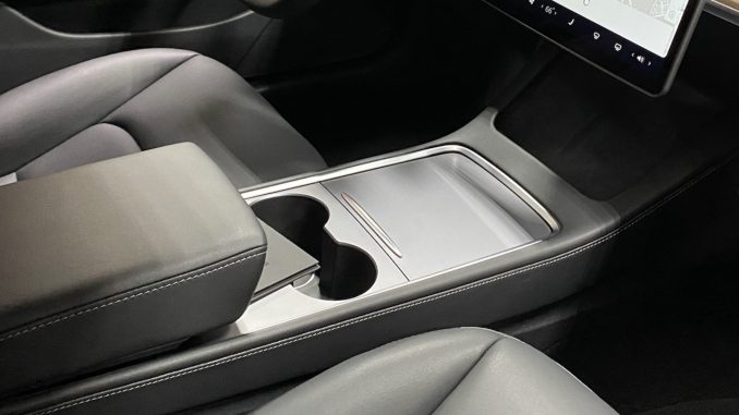 New Tesla Model 3 center console New Tesla Model 3 center console