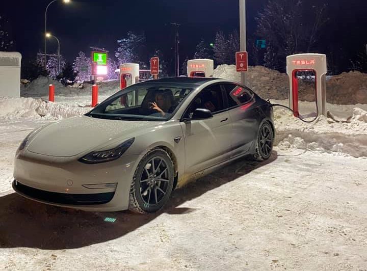 Tesla doubling Canadian Supercharger Design Team to further expand