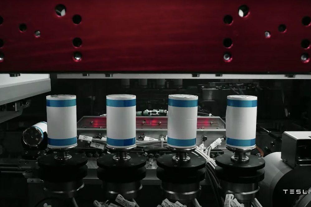 Tesla 4680 battery production line