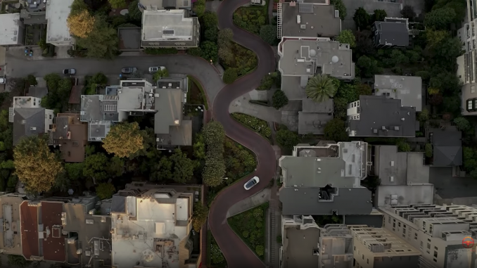 Tesla FSD Lombard Street aerial Tesla FSD Lombard Street aerial