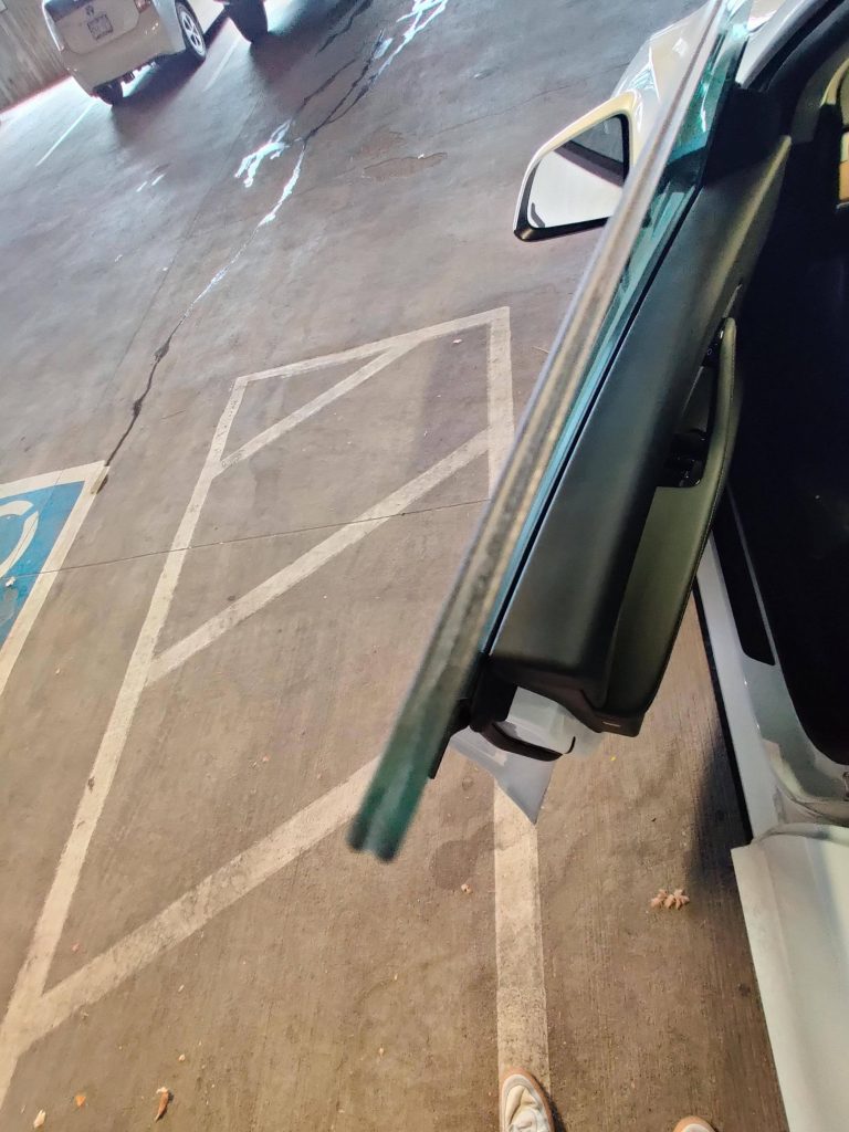 Tesla Model Y double pane window