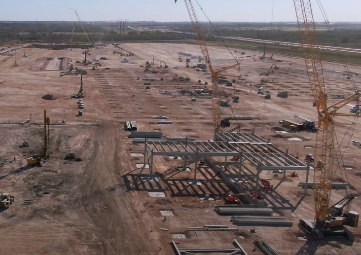 Giga Texas steel building Nov 2020